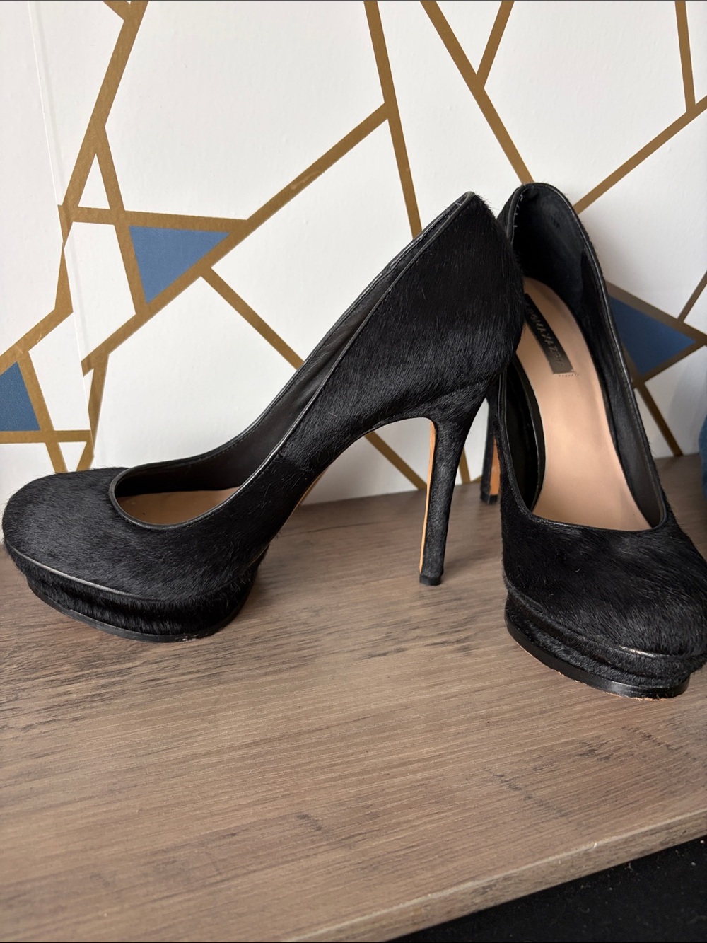 BCBG MaxaAzaria Platform Pumps